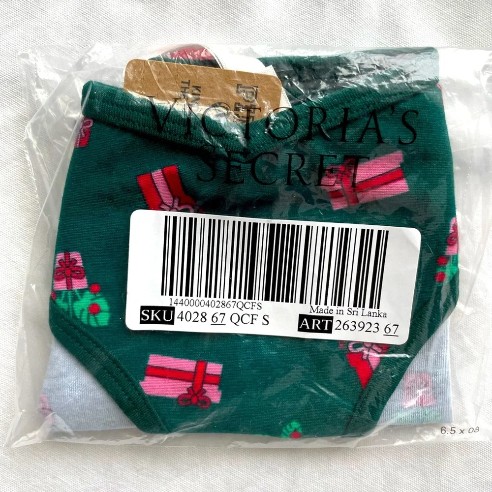 Victoria’s Secret PINK Christmas Cotton Bikini Panty